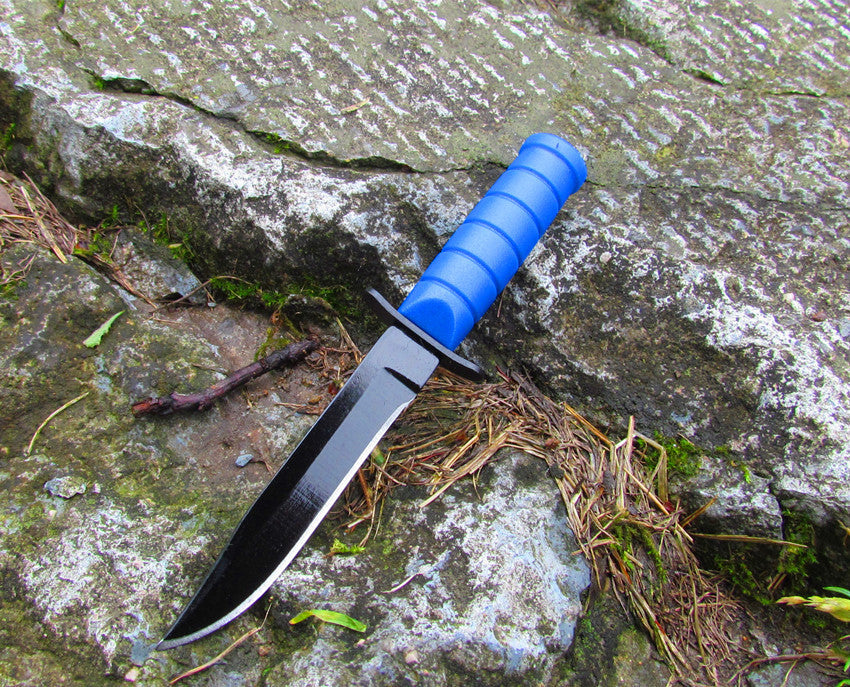 Stainless steel survival knife